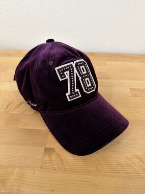 Golden Goose Maroon Hat. Size Universal. New